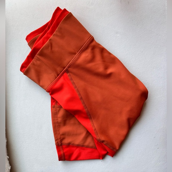 Daughters Lessons Set- Cropped Work out top and High Waist Bike Shorts - Picture 4 of 5